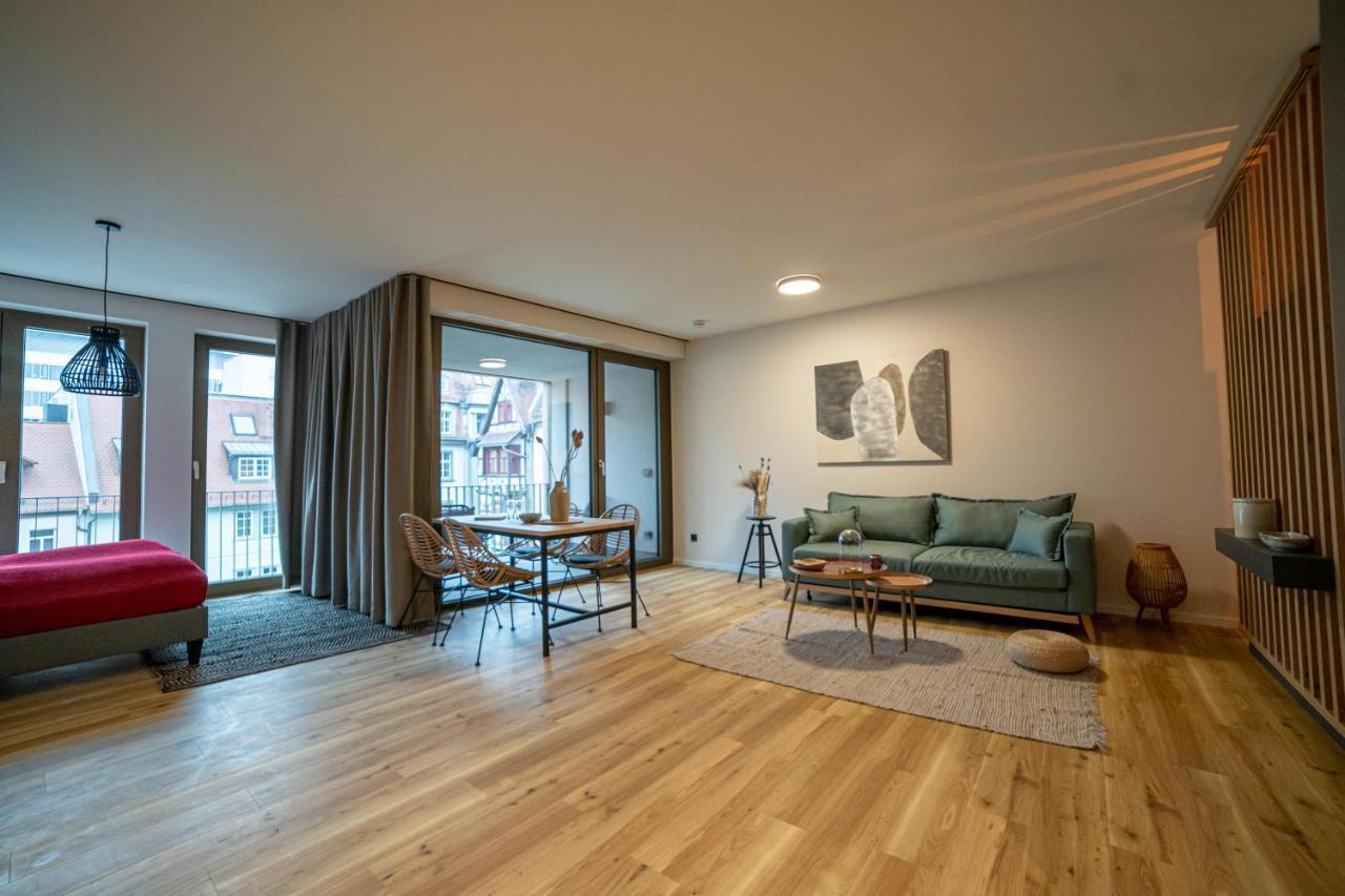 Full House Premium Apartments Йена Екстериор снимка