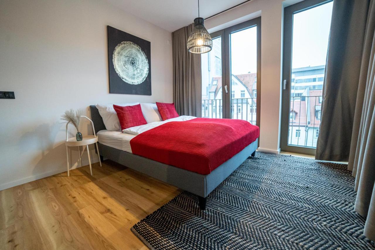 Full House Premium Apartments Йена Екстериор снимка
